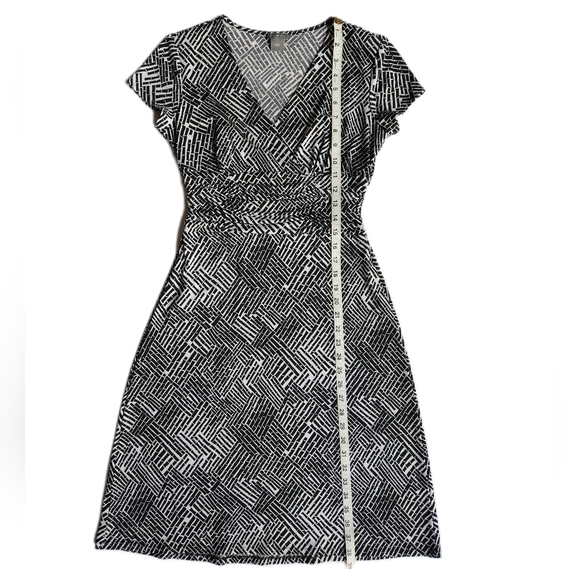 Vintage Ann Taylor Flare Dress | Black + White | Women's Size 2 | EUC - Picture 7 of 9